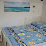 Apartman Tina *