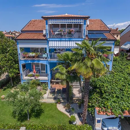 Tina Διαμέρισμα *