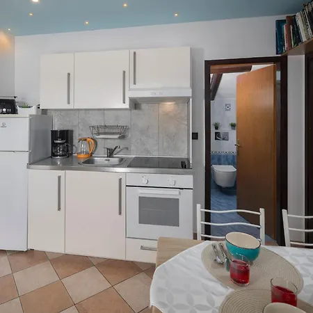 Apartment Tina